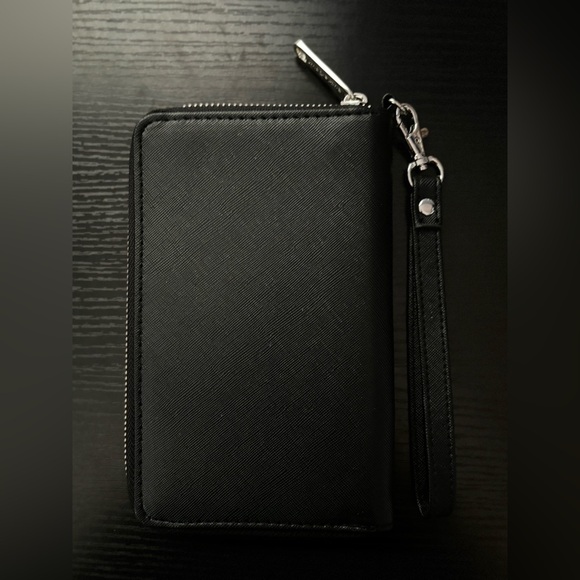 Disney’s Raya And The Last Dragon Zip-Around Buckle-Down Wallet - Picture 3 of 7